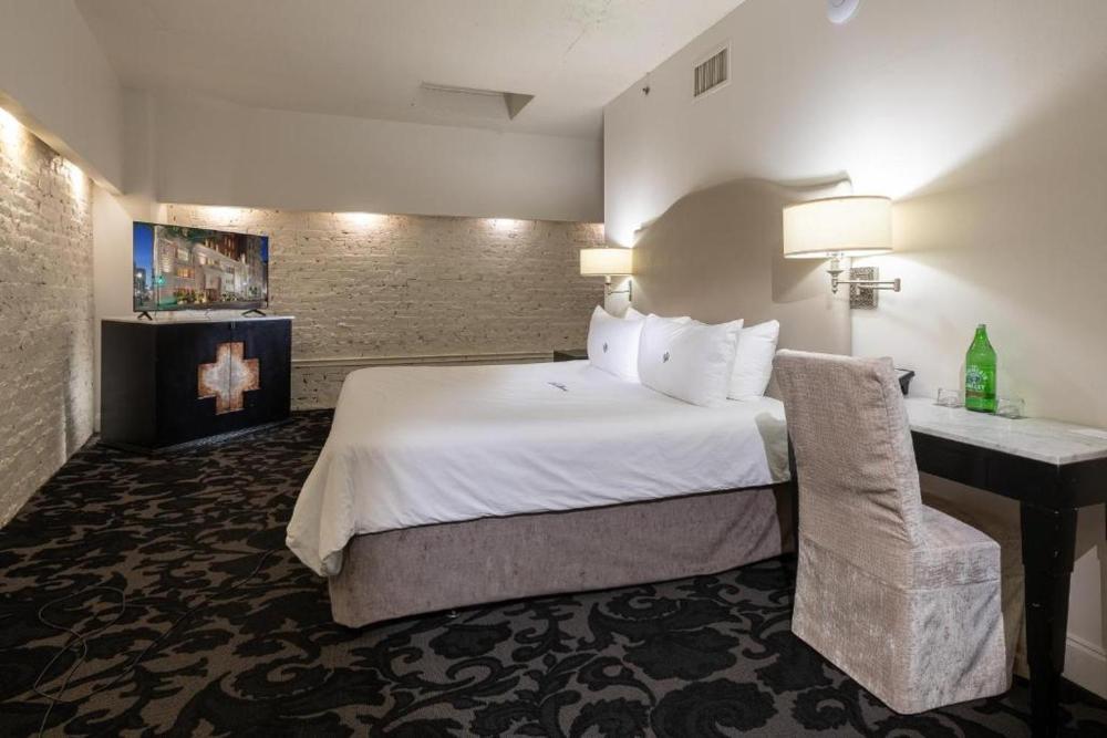 Standard Single Room interior